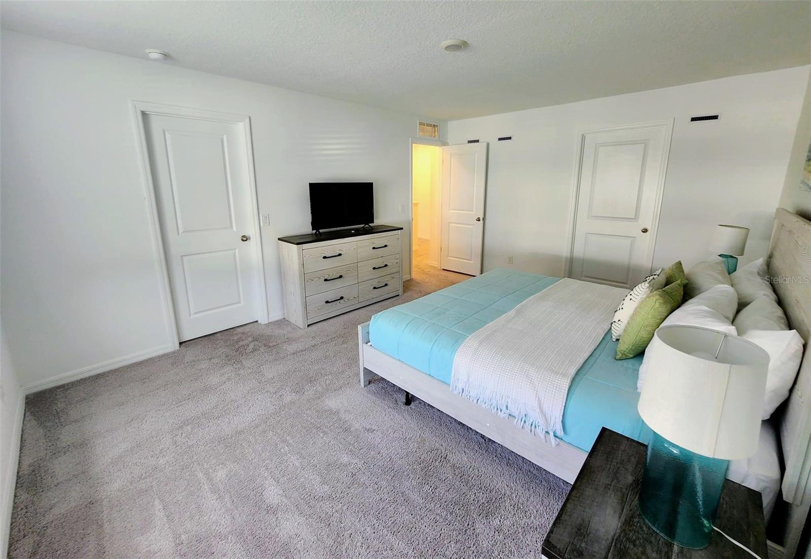 Image 23 of 68 For 1072 Plantation Lane