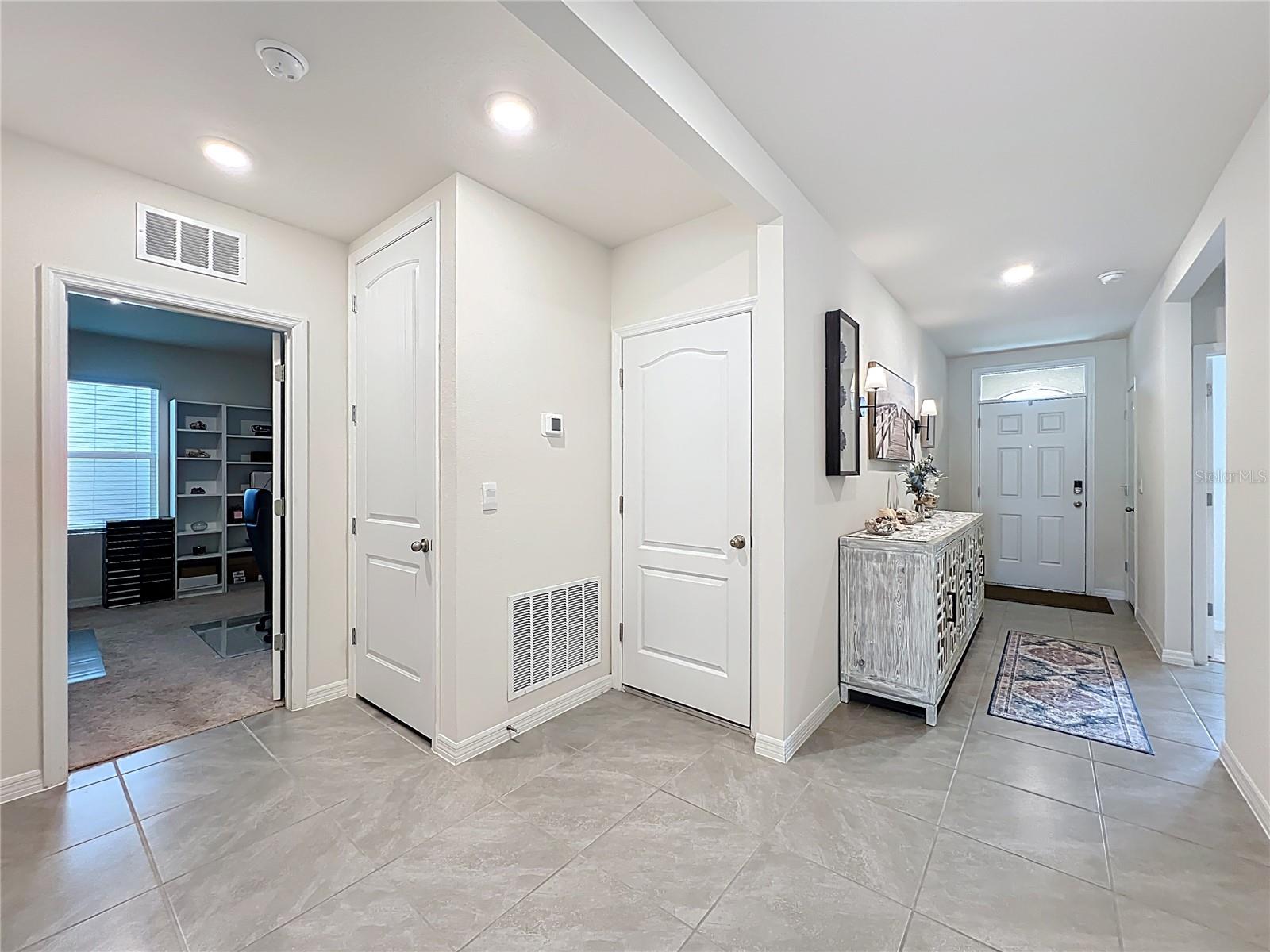 Image 20 of 43 For 3157 Eastgrove Terrace