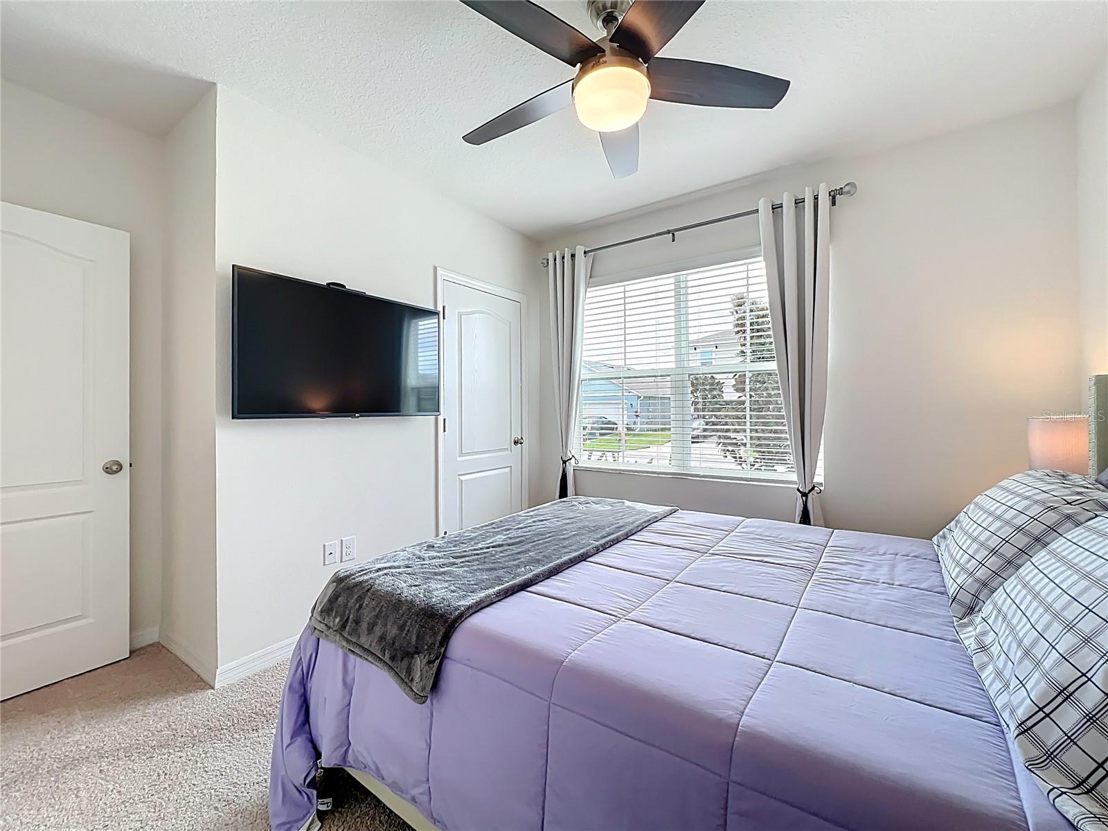 Image 23 of 43 For 3157 Eastgrove Terrace