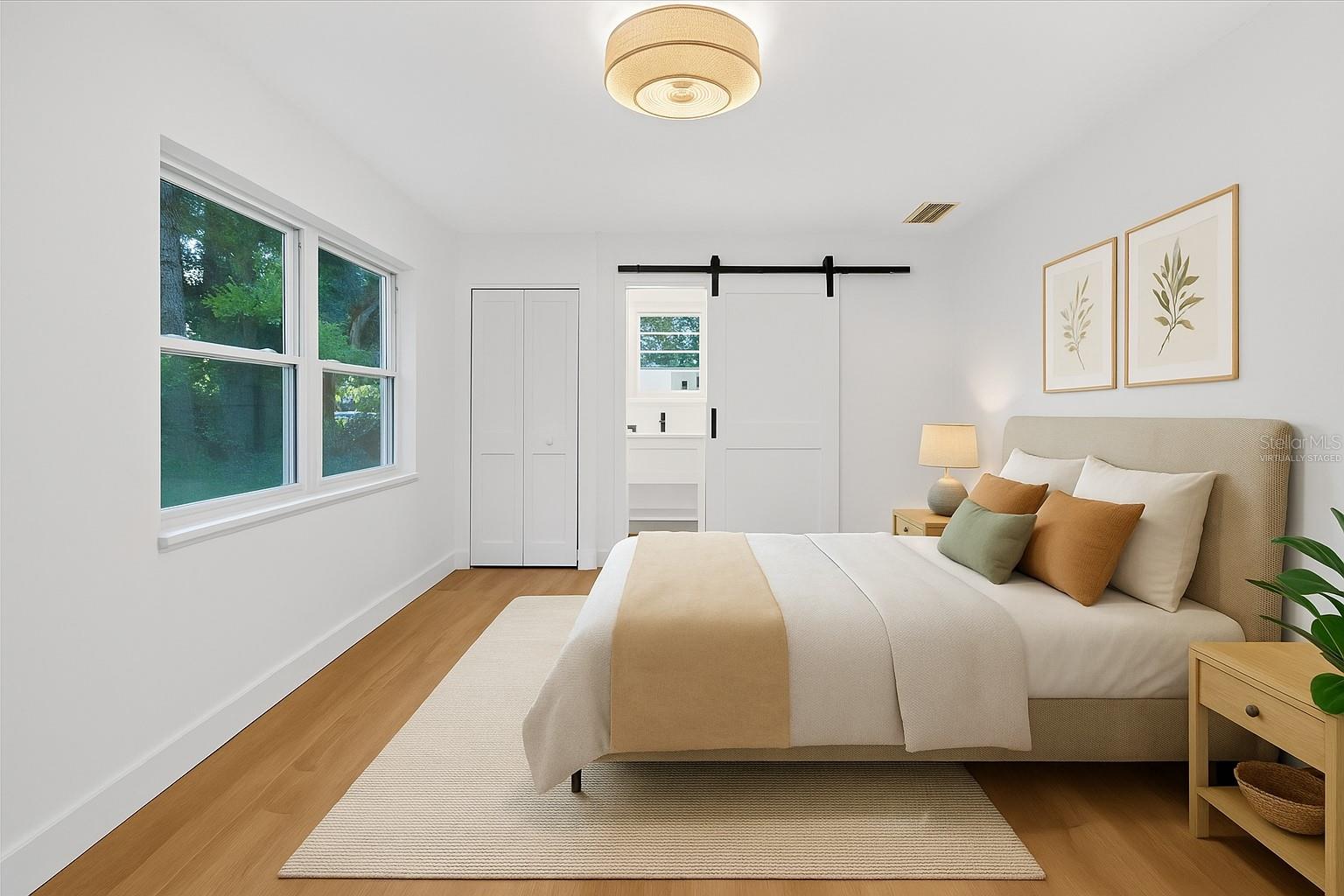 Image 28 of 54 For 11722 Edison Avenue