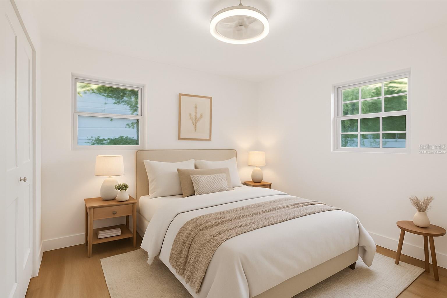 Image 33 of 54 For 11722 Edison Avenue