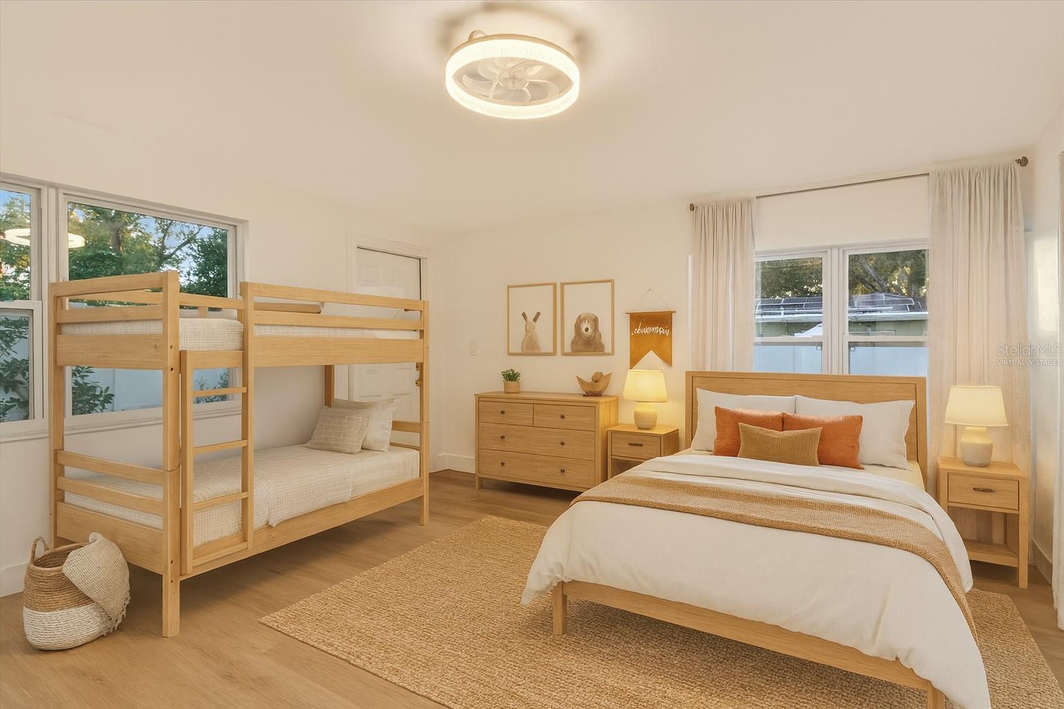 Image 41 of 54 For 11722 Edison Avenue