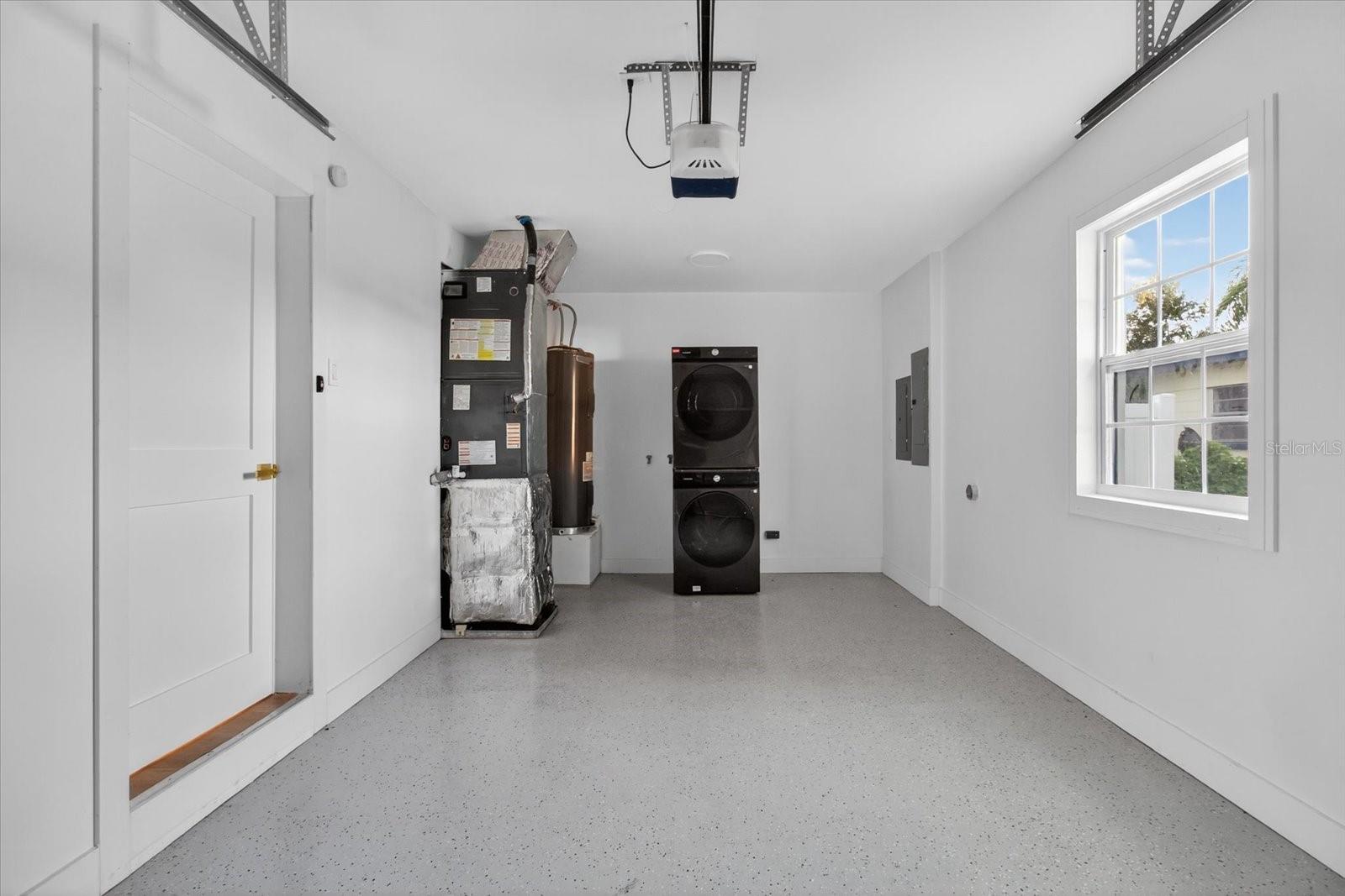 Image 43 of 54 For 11722 Edison Avenue