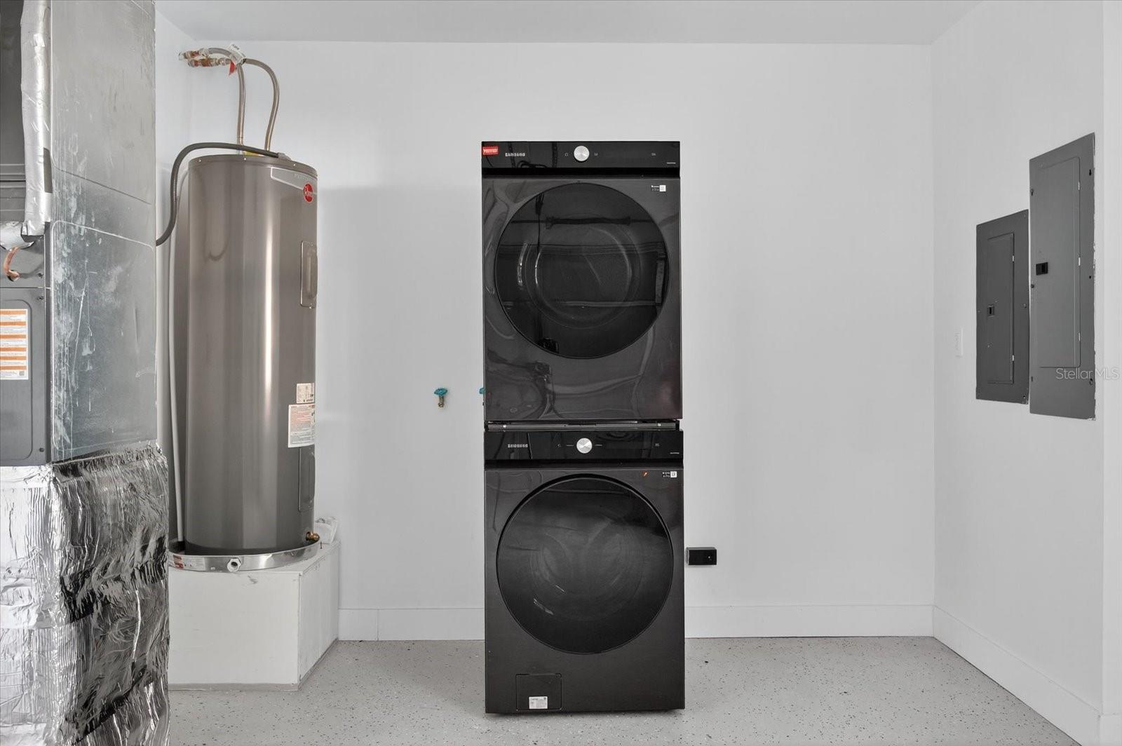 Image 44 of 54 For 11722 Edison Avenue