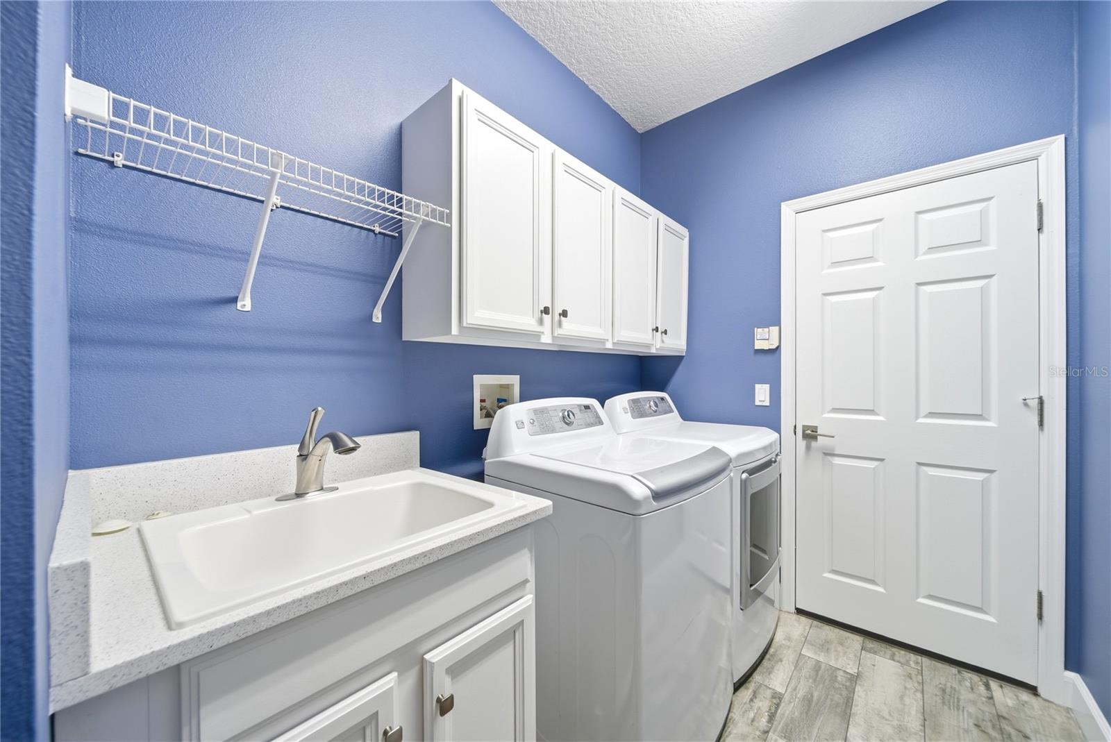 Image 29 of 35 For 1173 Pallister Lane