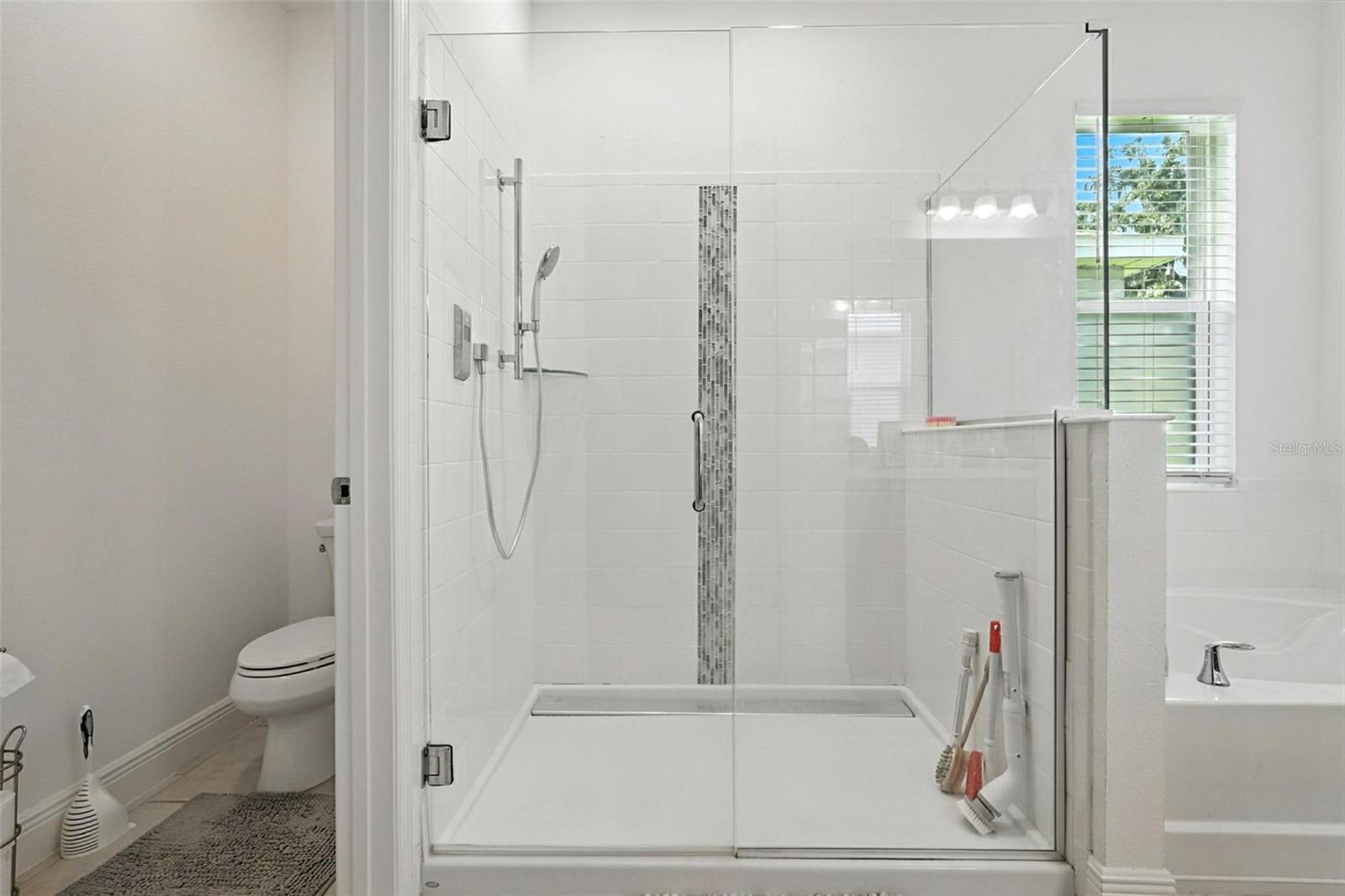 Image 21 of 42 For 2720 Nottel Drive