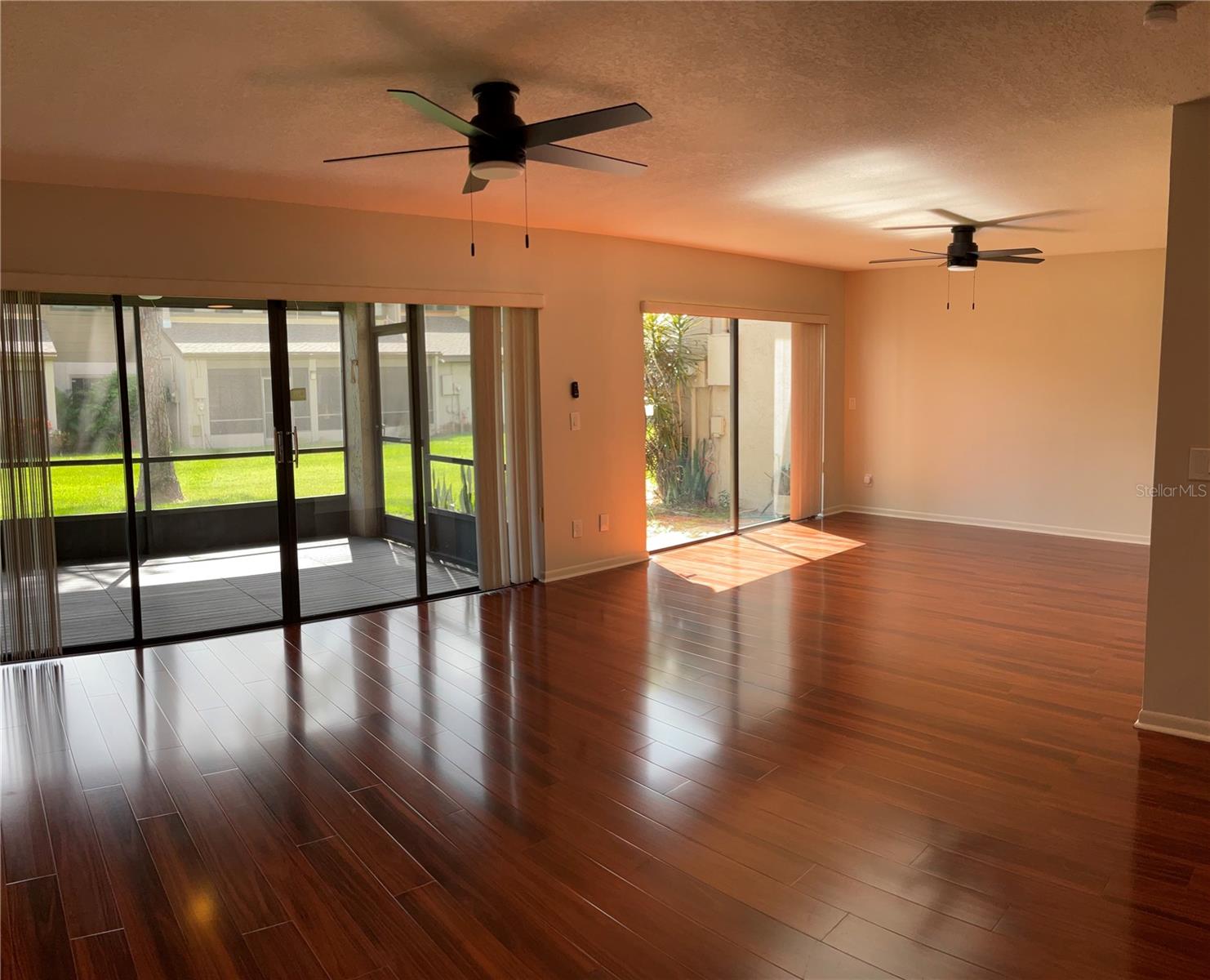 Image 3 of 34 For 1405 Pylewood Street