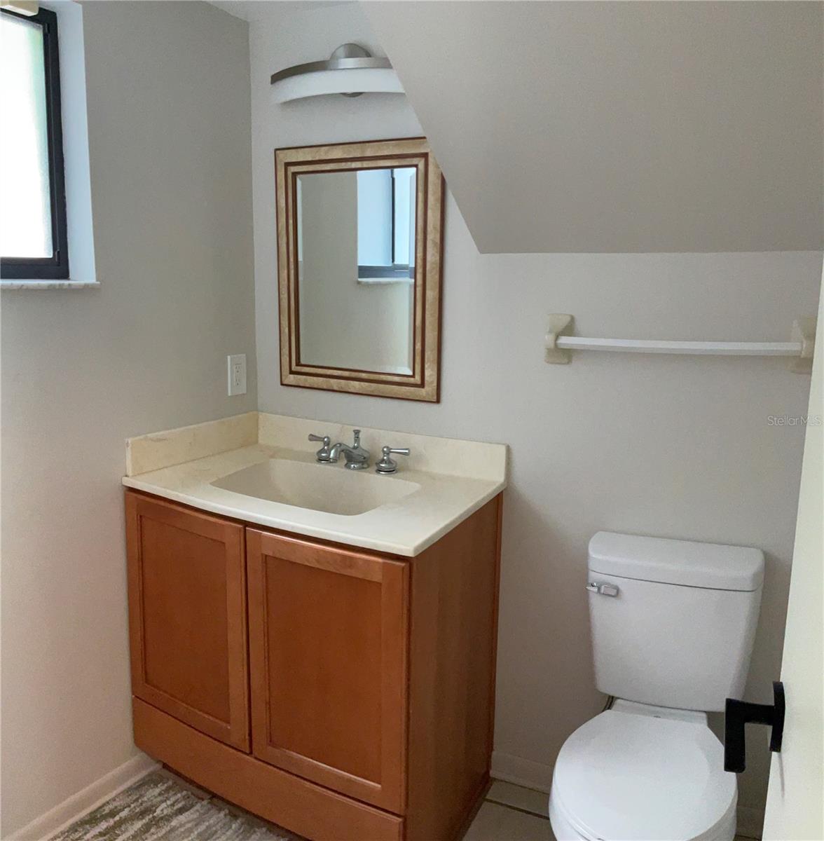 Image 9 of 34 For 1405 Pylewood Street