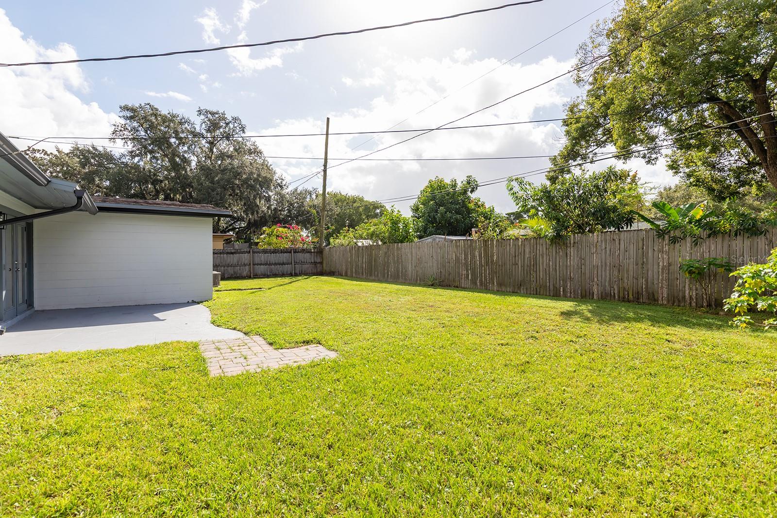 Image 17 of 20 For 8314 Calais Circle