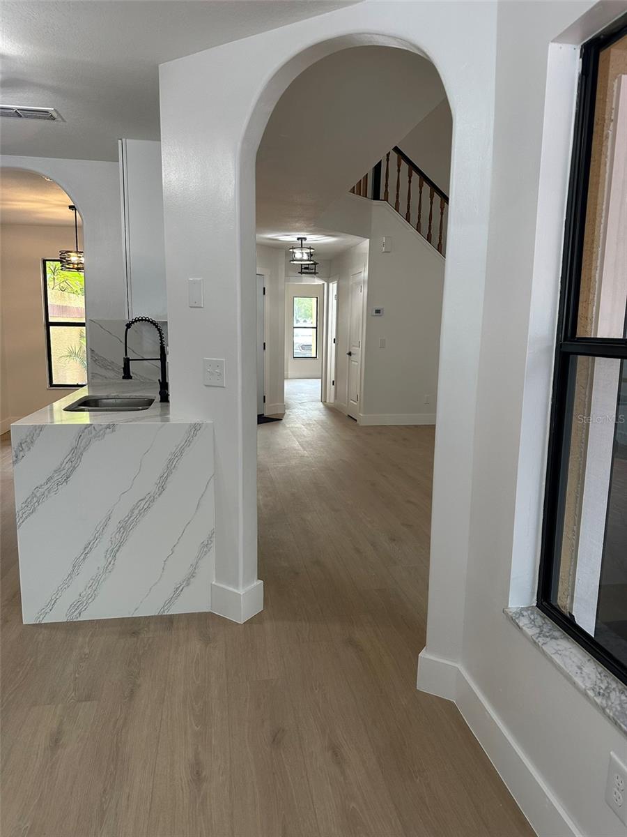 Image 12 of 66 For 706 Lighthouse Court