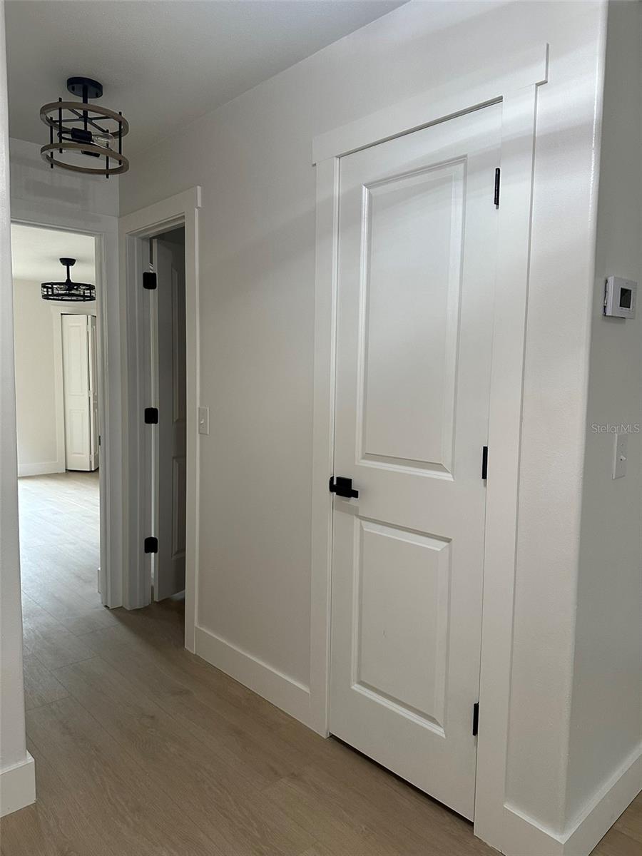 Image 30 of 66 For 706 Lighthouse Court