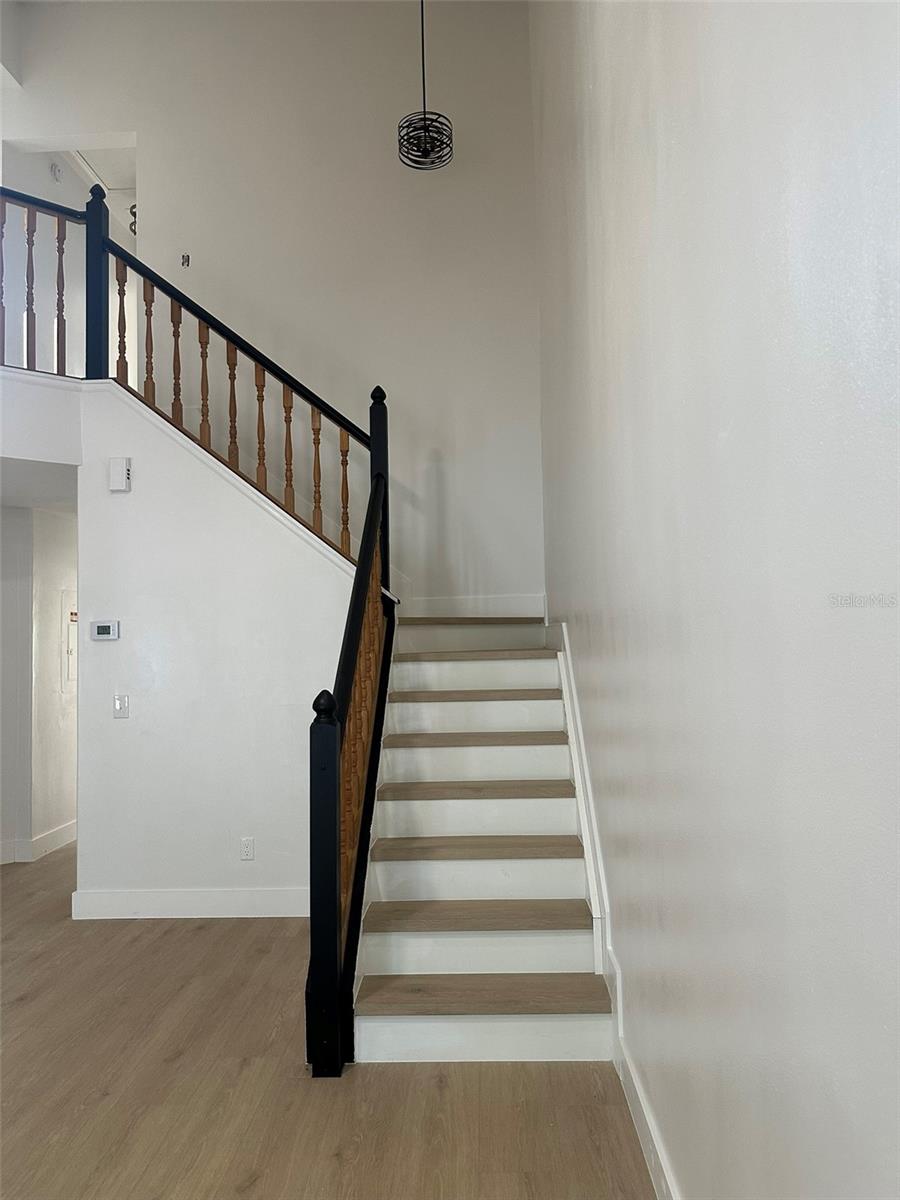 Image 37 of 66 For 706 Lighthouse Court