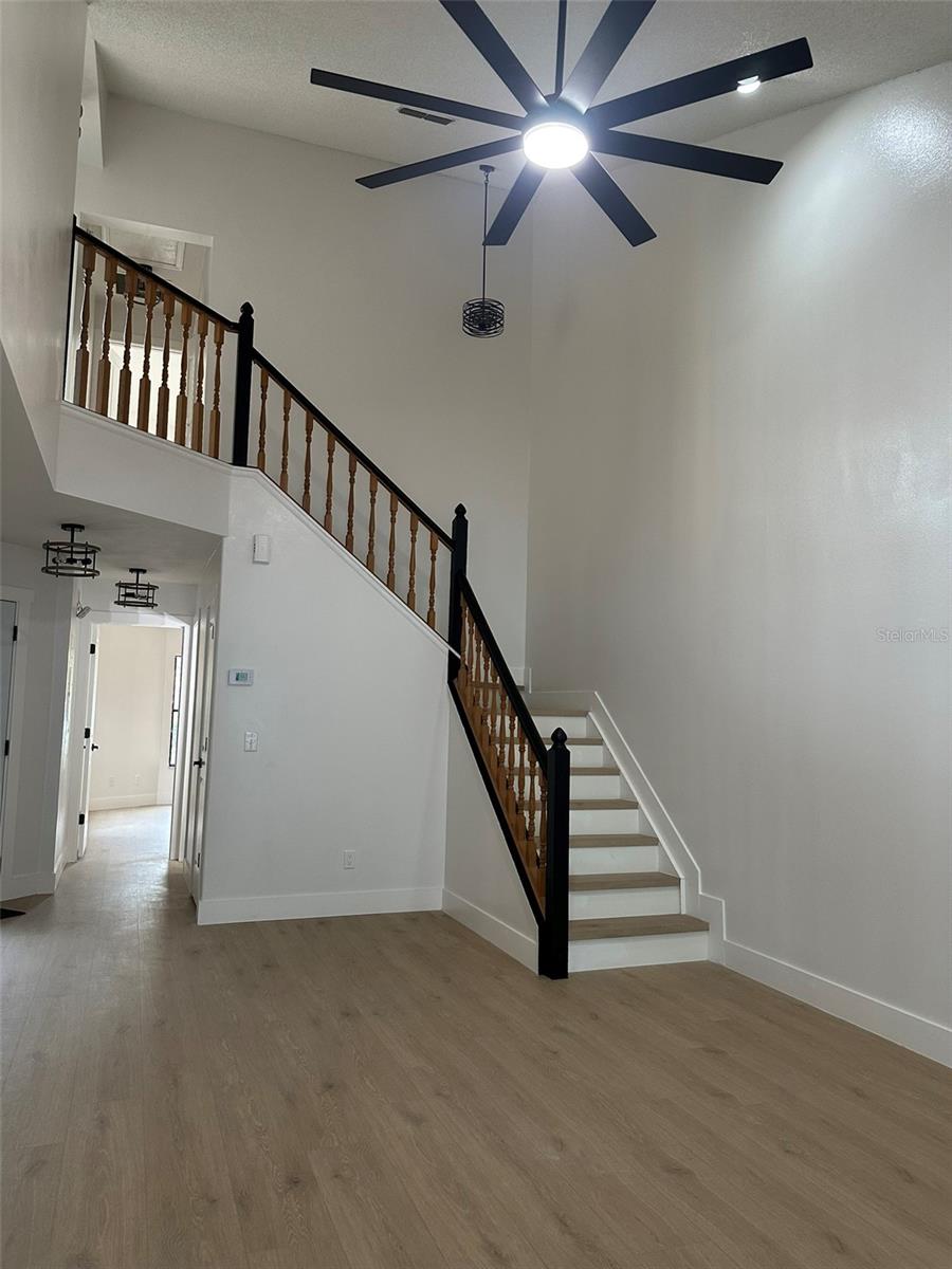 Image 38 of 66 For 706 Lighthouse Court