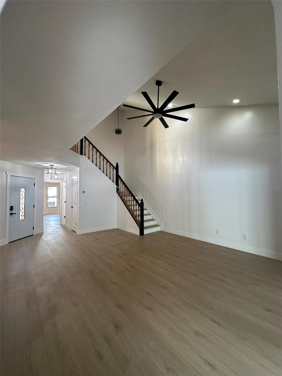 Image 45 of 66 For 706 Lighthouse Court