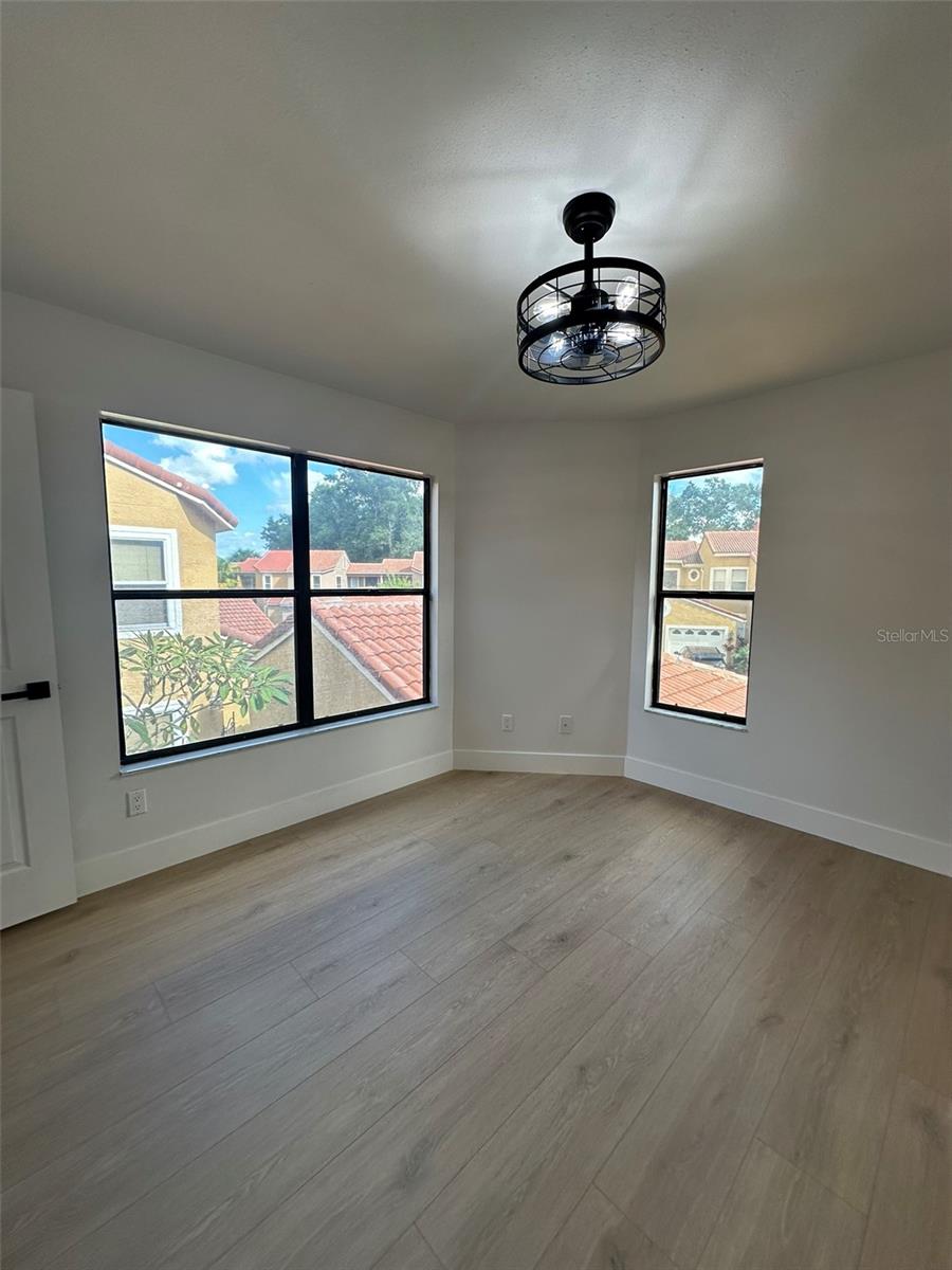 Image 48 of 66 For 706 Lighthouse Court