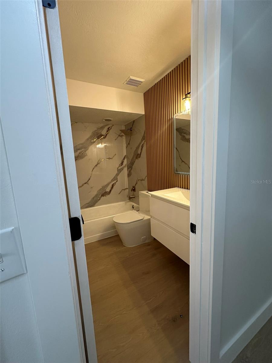 Image 50 of 66 For 706 Lighthouse Court