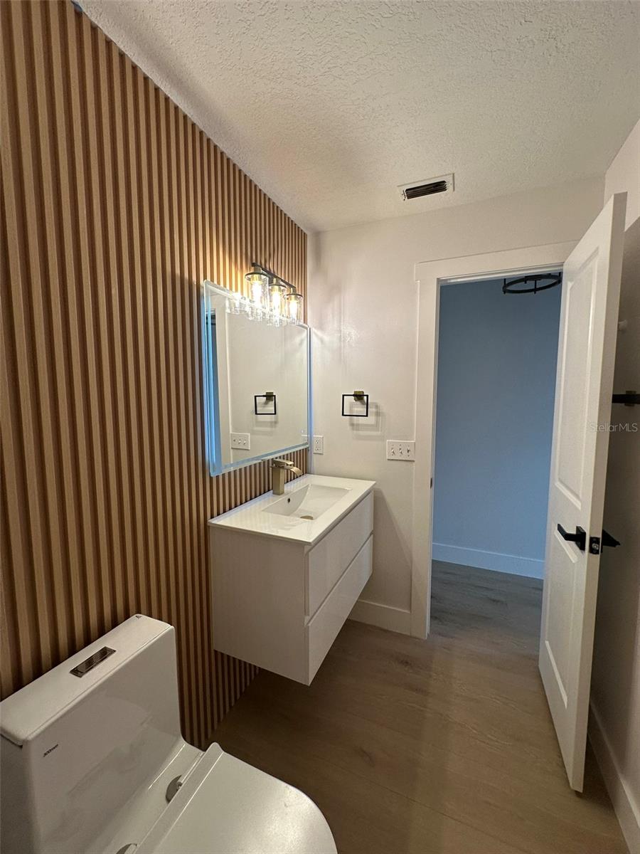 Image 54 of 66 For 706 Lighthouse Court