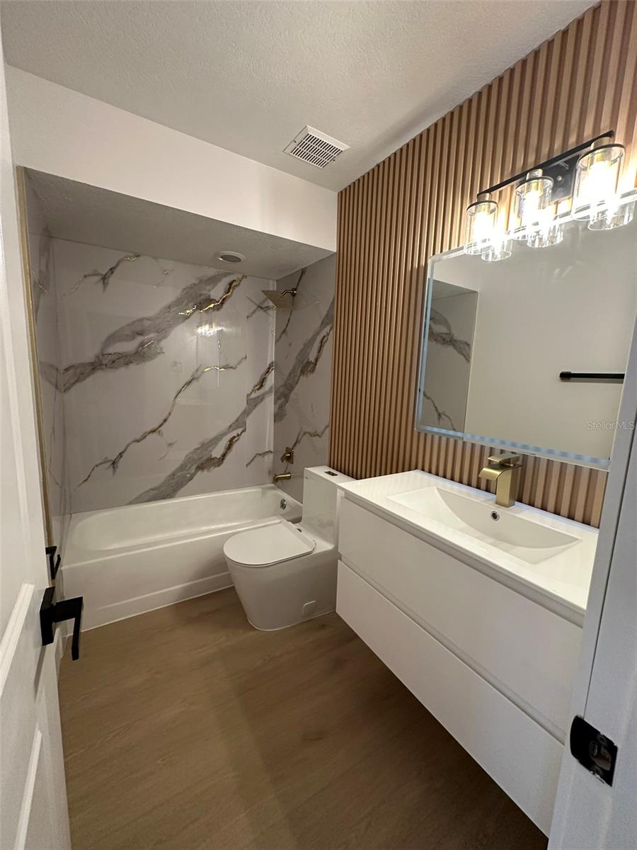 Image 55 of 66 For 706 Lighthouse Court