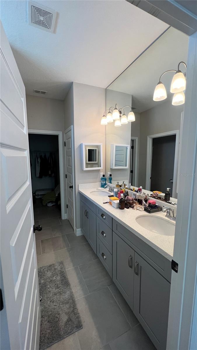 Image 18 of 30 For 2216 Donahue Drive