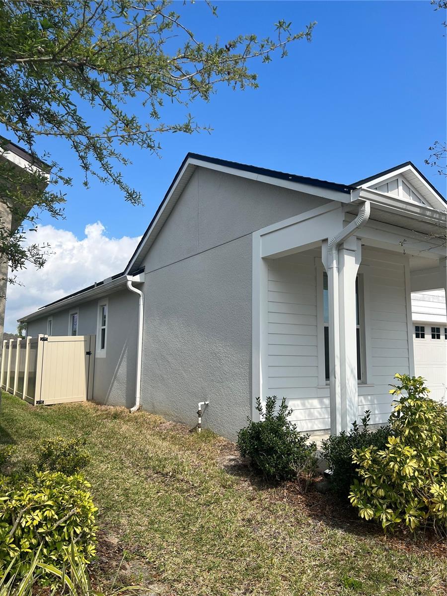 Image 4 of 30 For 2216 Donahue Drive