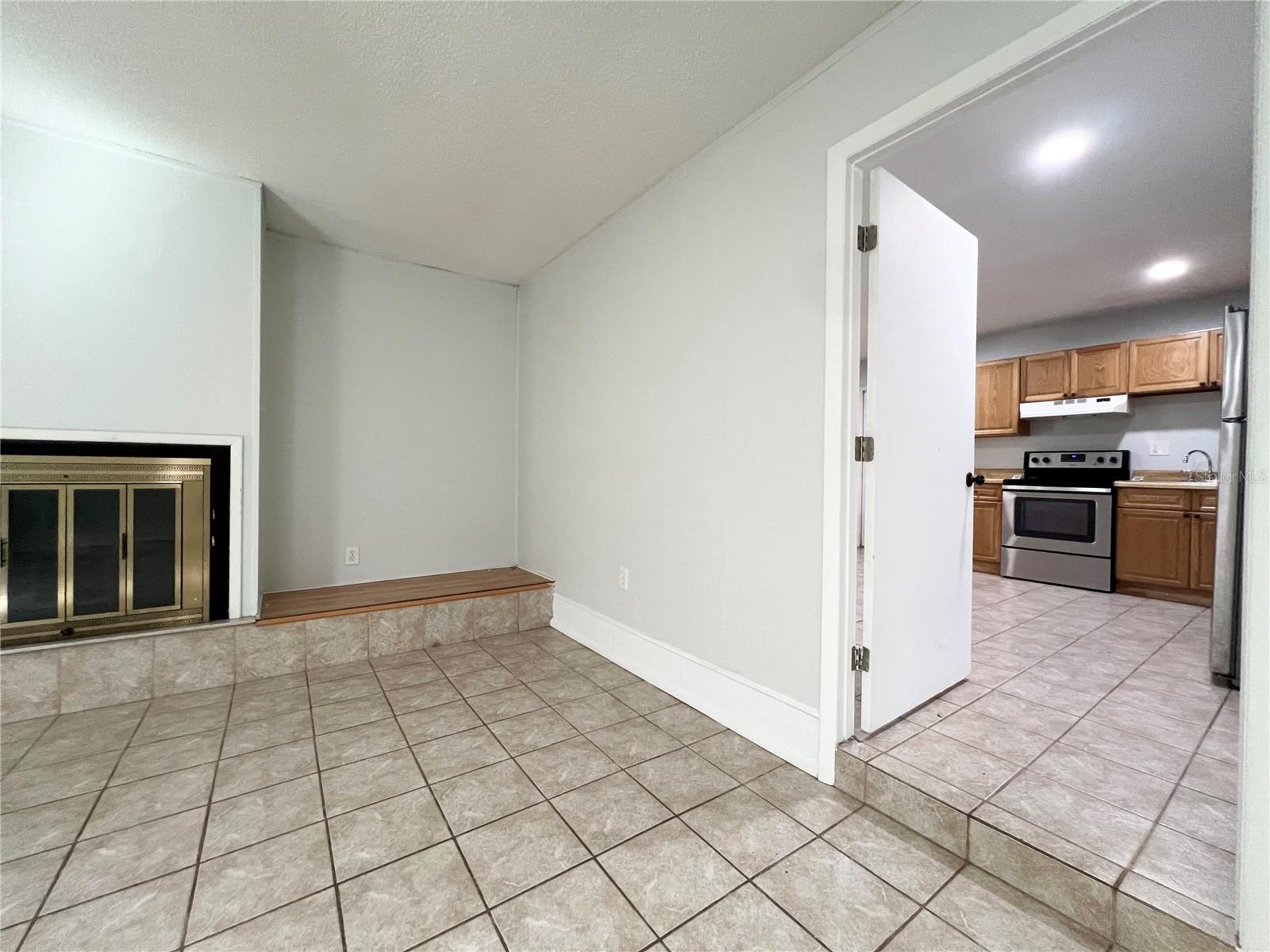 Image 18 of 46 For 7925 Napoleon Street