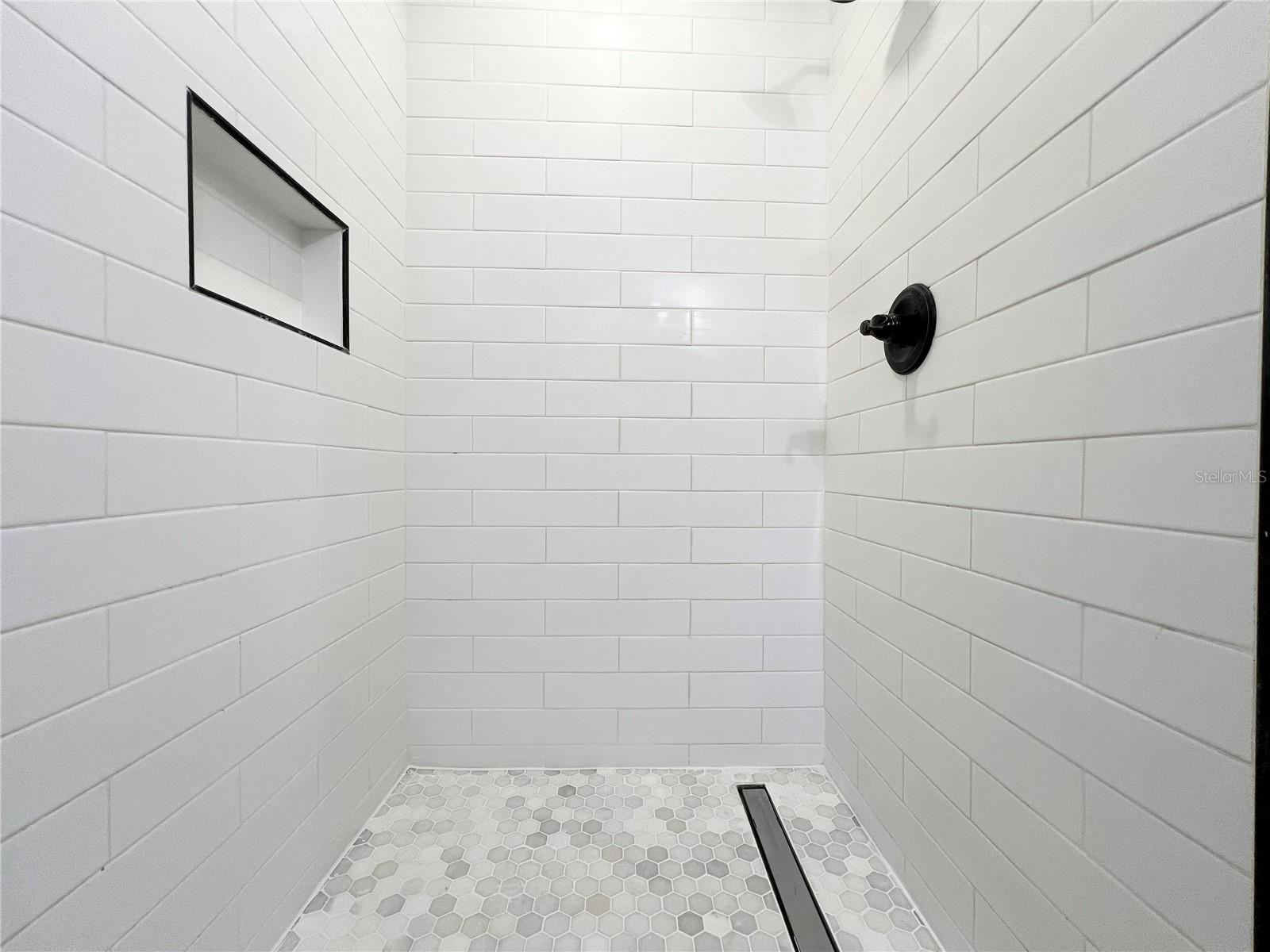 Image 28 of 46 For 7925 Napoleon Street