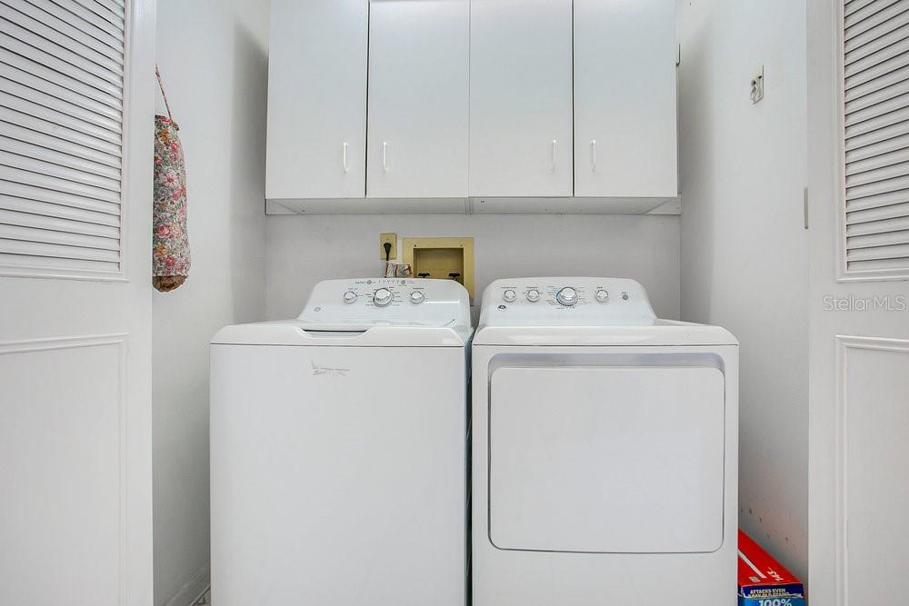 Image 14 of 42 For 406 Meadowood Boulevard