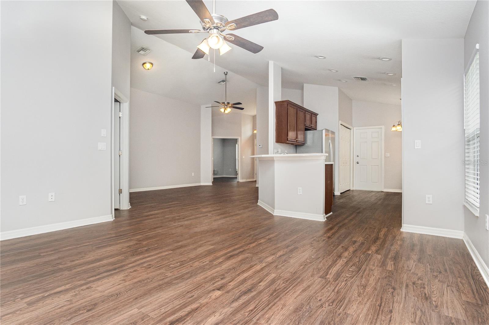 Image 5 of 15 For 33347 Irongate Drive