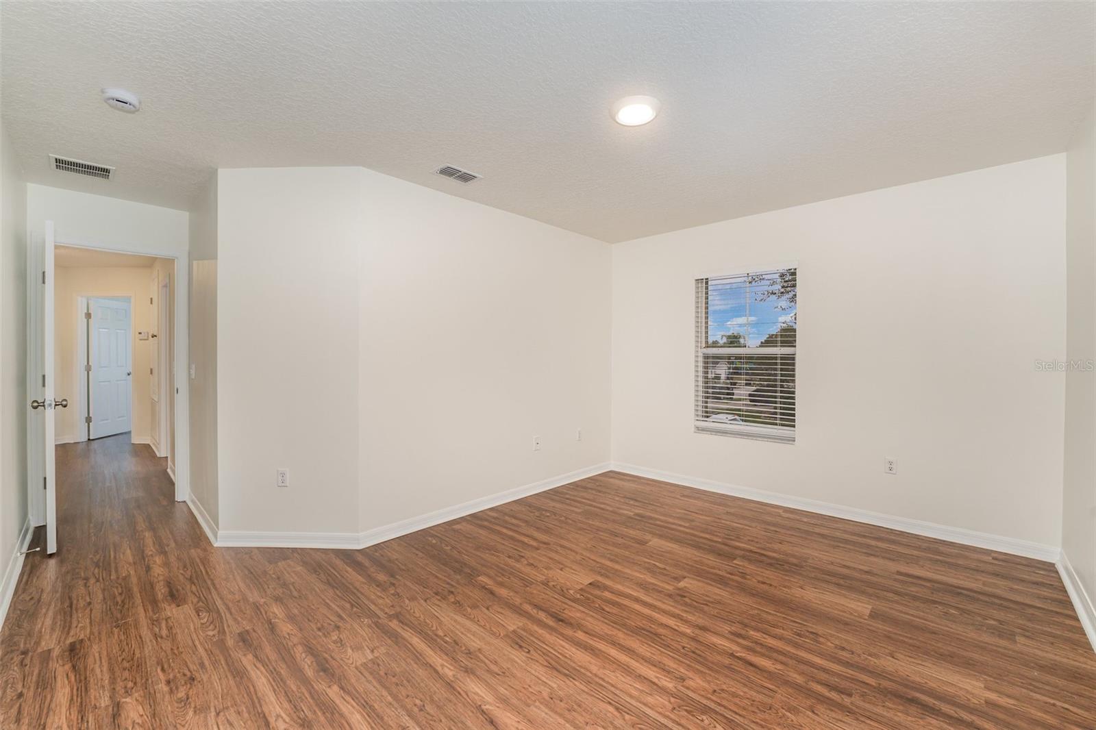 Image 11 of 25 For 309 Verdi Street