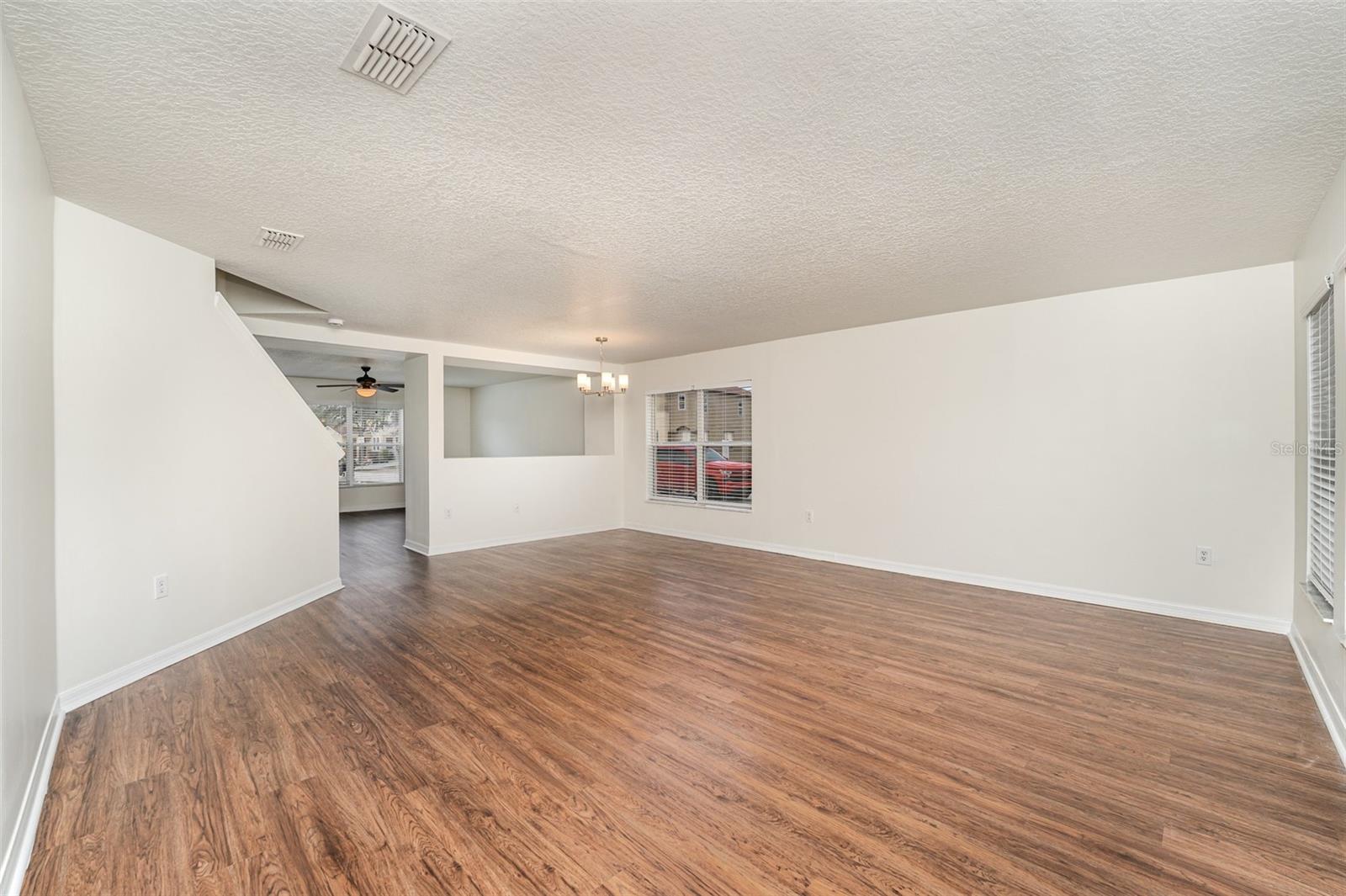 Image 5 of 25 For 309 Verdi Street