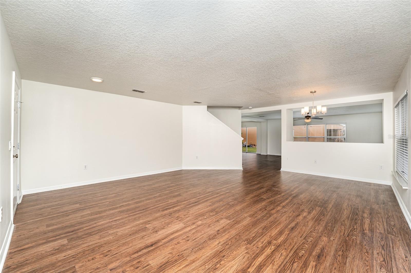 Image 6 of 25 For 309 Verdi Street