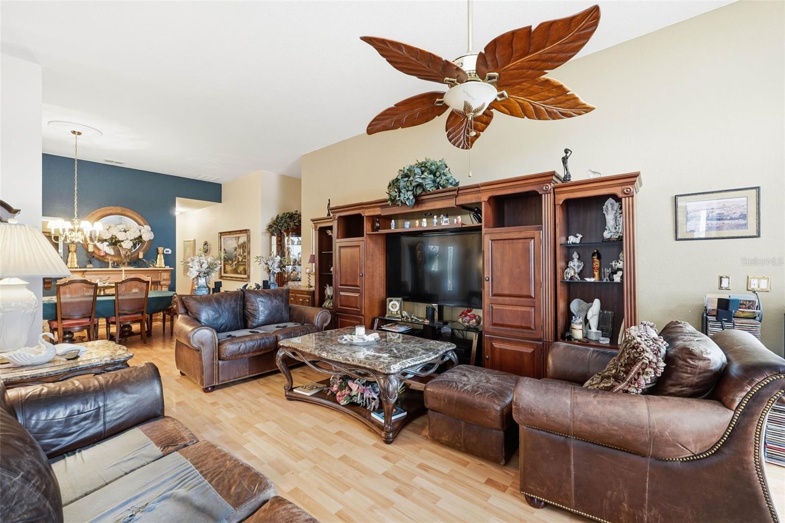 Image 10 of 36 For 4870 Watervista Drive