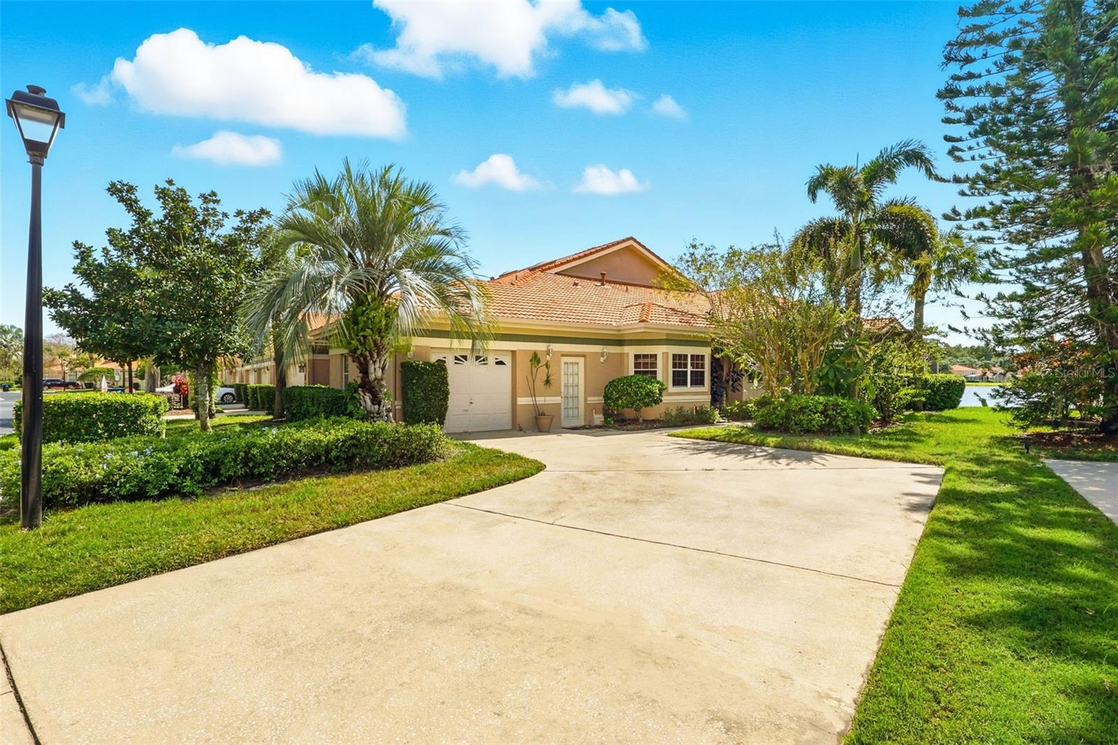 Image 2 of 36 For 4870 Watervista Drive