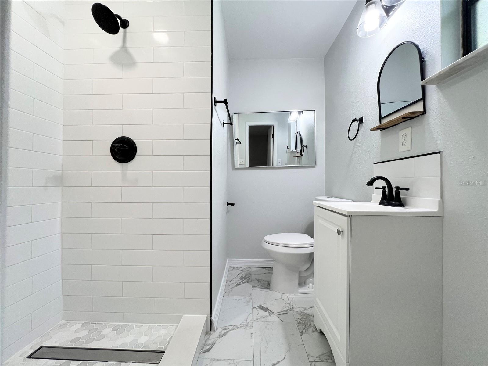 Image 31 of 50 For 7925 Napoleon Street