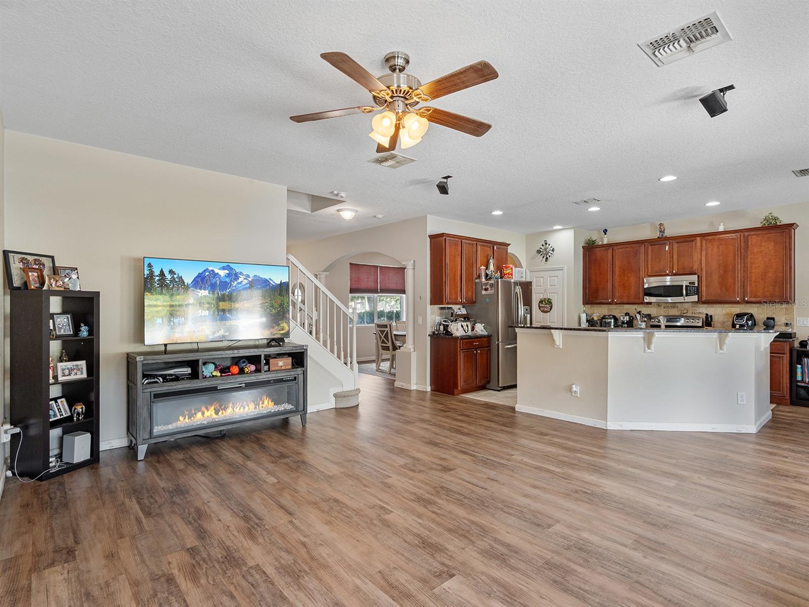 Image 12 of 55 For 447 Spring River Drive