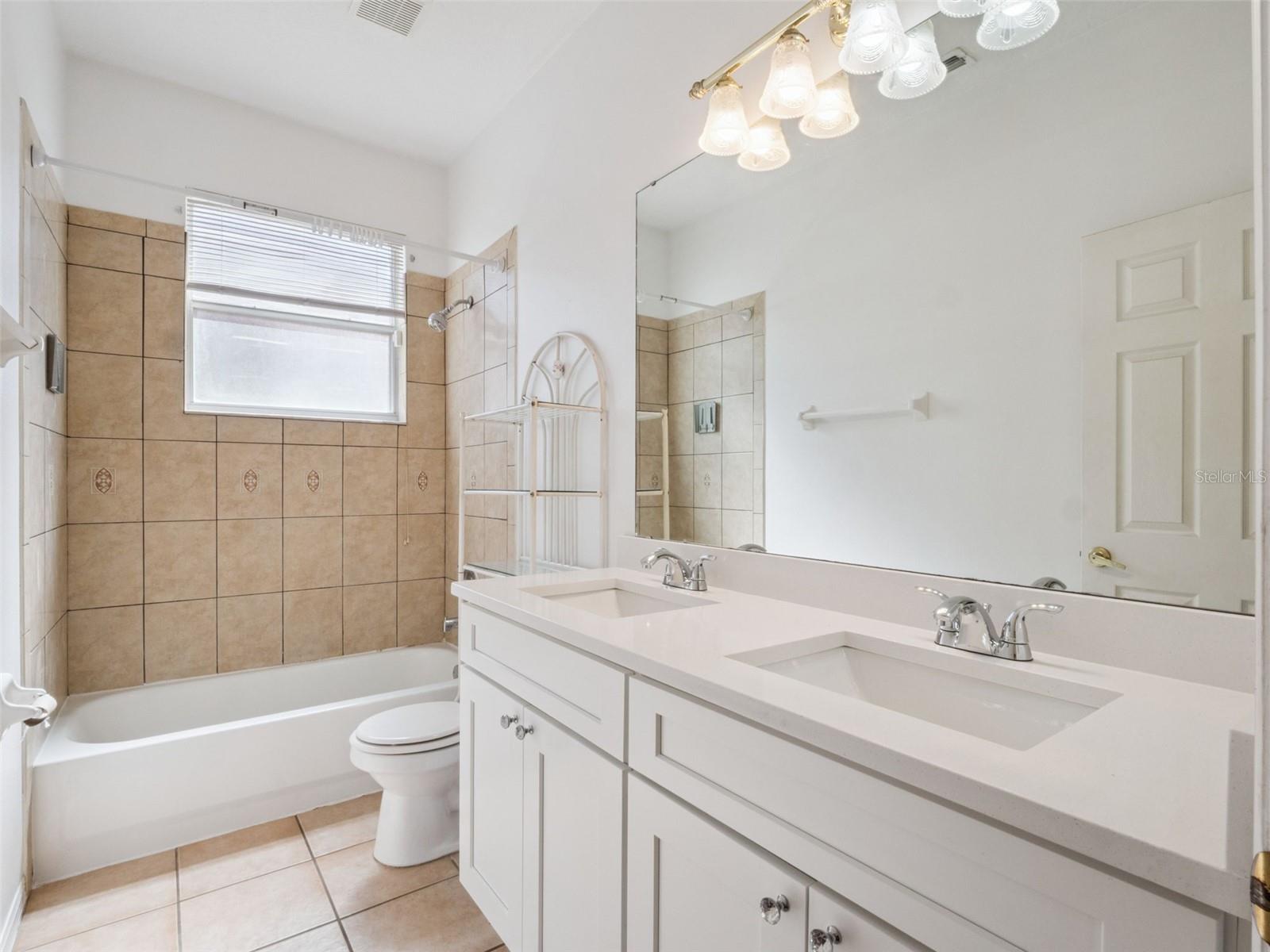 Image 36 of 45 For 808 High Pointe Circle