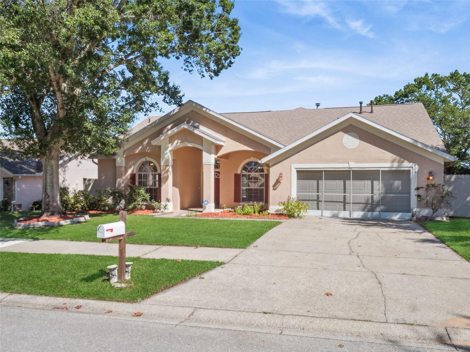 Image 39 of 45 For 808 High Pointe Circle