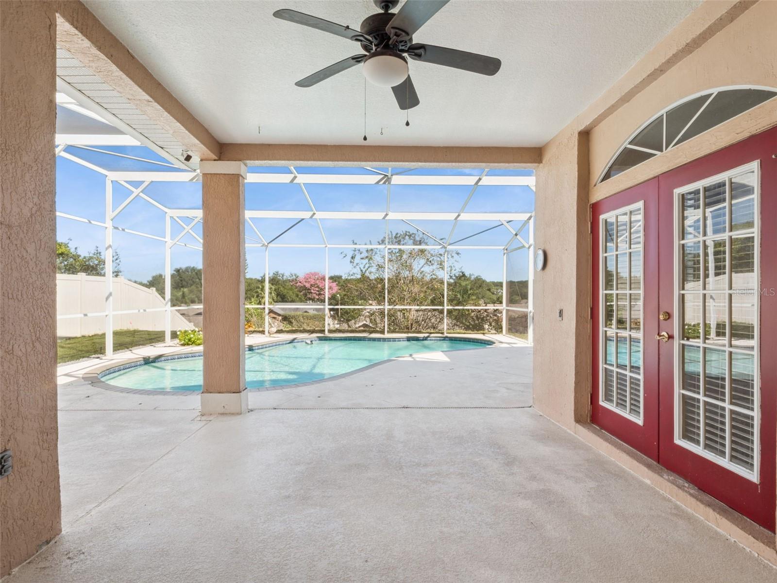 Image 8 of 45 For 808 High Pointe Circle