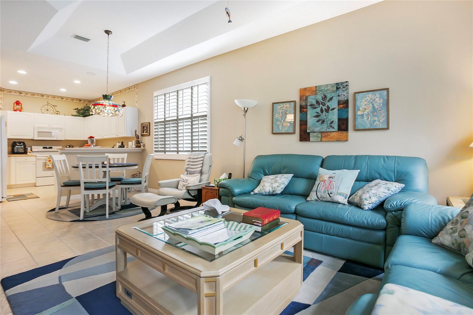 Image 10 of 37 For 474 Foxhill Drive