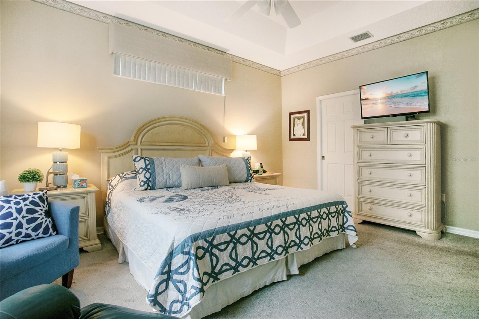 Image 14 of 37 For 474 Foxhill Drive