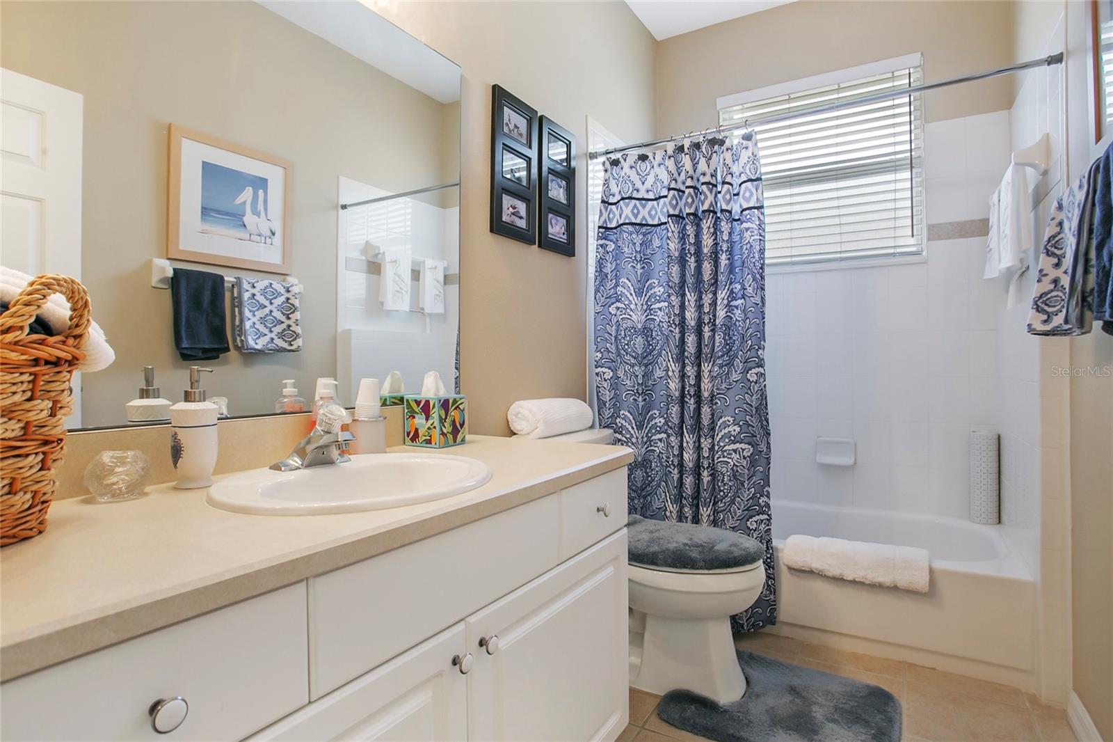 Image 19 of 37 For 474 Foxhill Drive