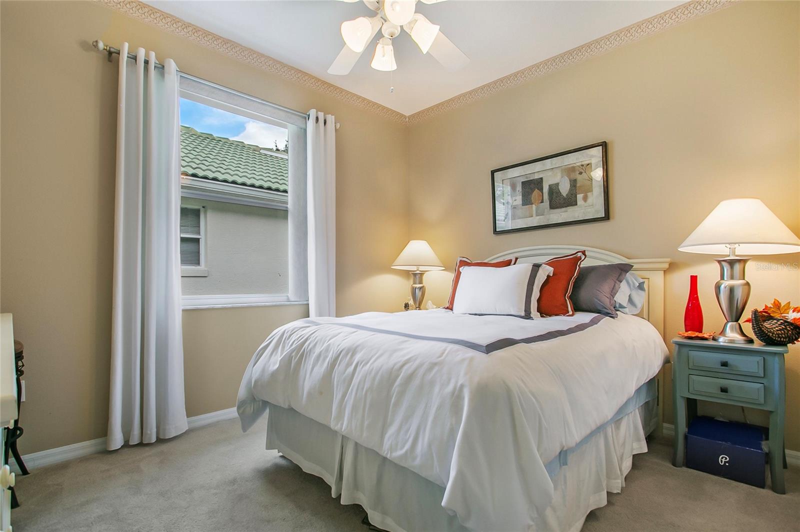 Image 20 of 37 For 474 Foxhill Drive