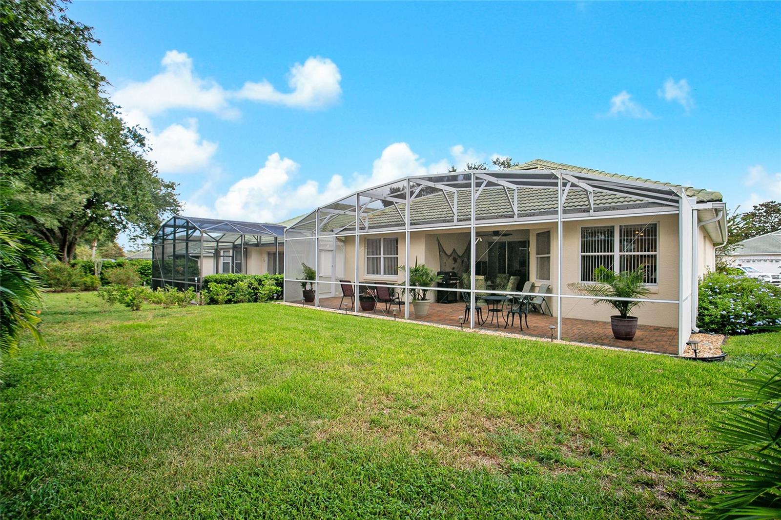 Image 27 of 37 For 474 Foxhill Drive