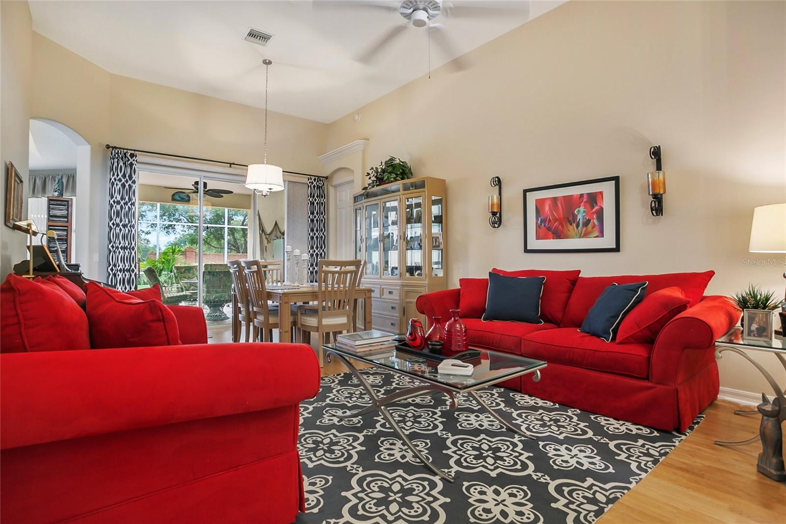 Image 7 of 37 For 474 Foxhill Drive