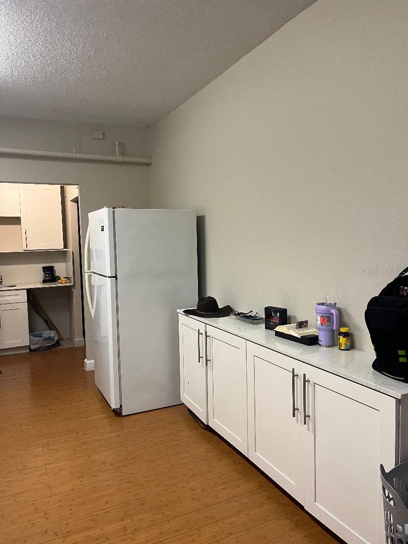 Image 8 of 13 For 8421 Orange Blossom Trail  258