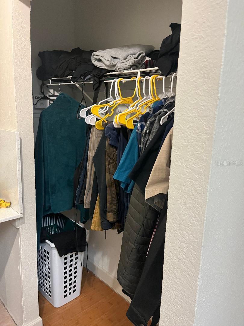 Image 9 of 13 For 8421 Orange Blossom Trail  258