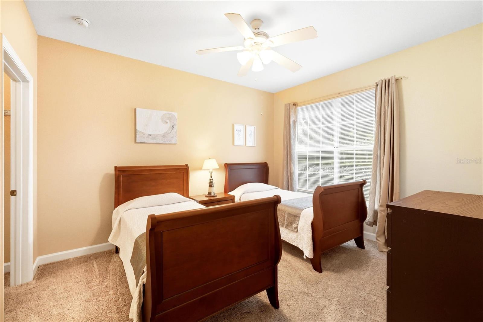 Image 19 of 28 For 3176 Feltrim Place 102