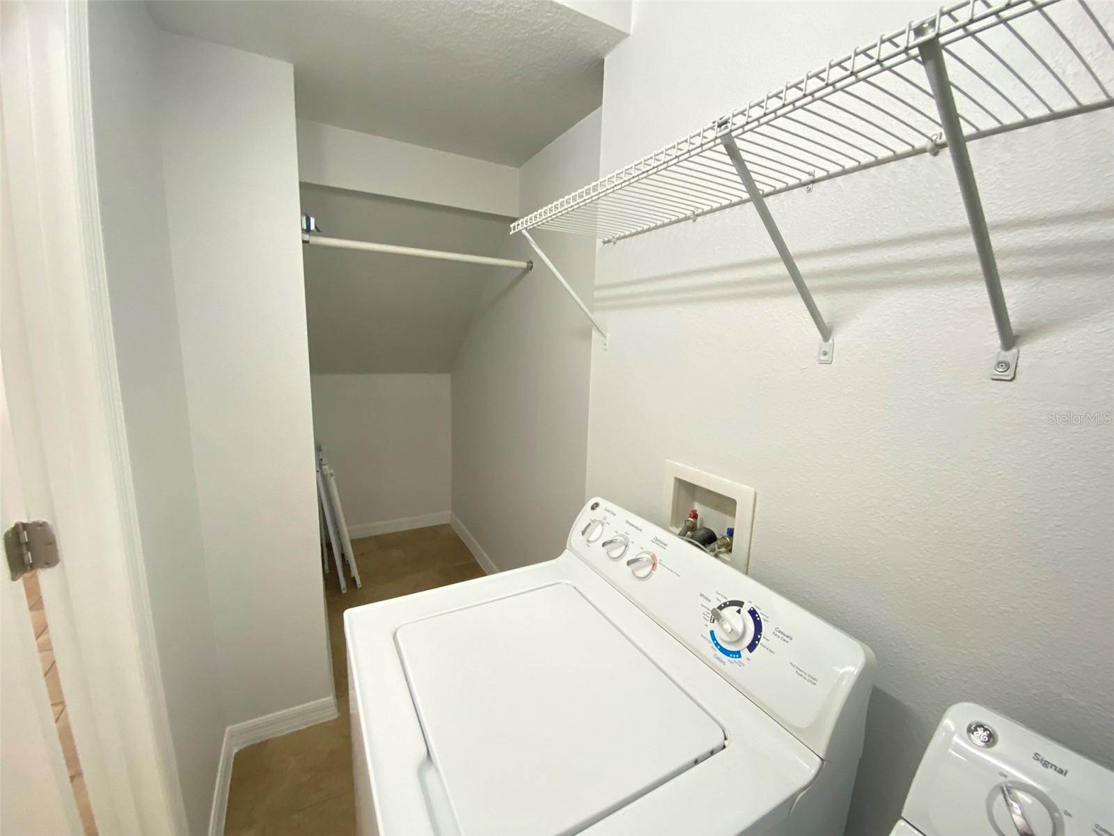 Image 21 of 41 For 6558 Goldenrod Road 78b