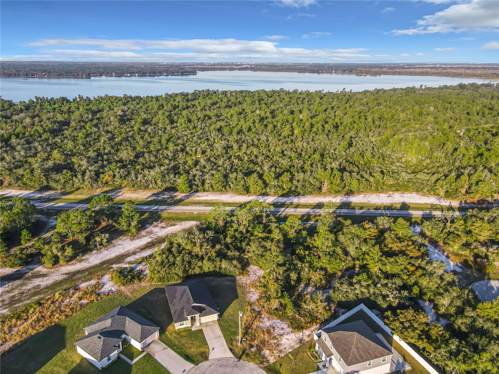 Image 2 of 20 For 1257 Amazon Lane