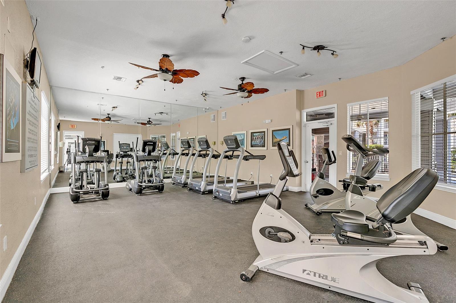 Image 22 of 24 For 2592 Grassy Point Drive 106